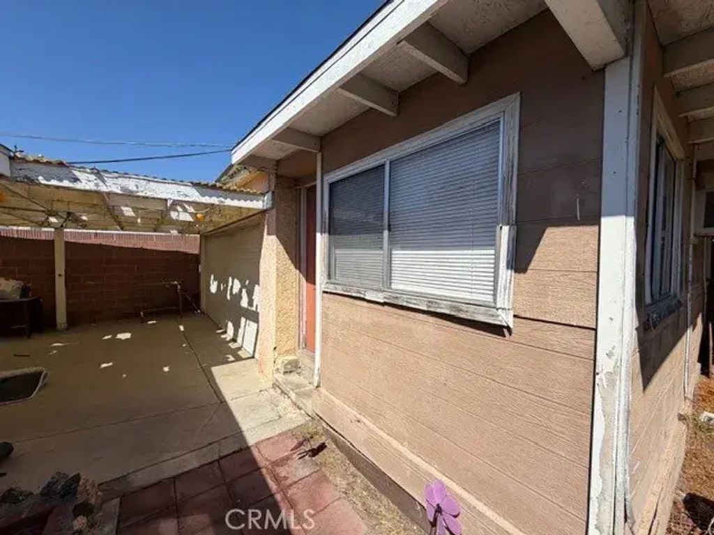 14036 Ocana Avenue, Bellflower