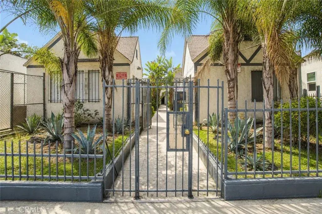526-534 W 47th St, Los Angeles