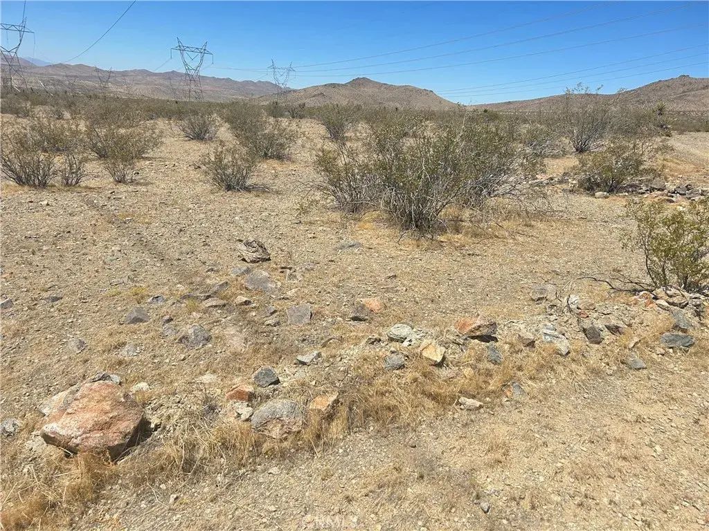 Willow Springs, Apple Valley