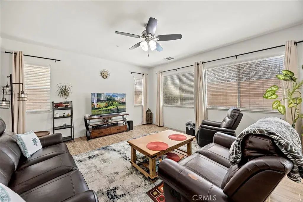 15237 Brookstone, Fontana