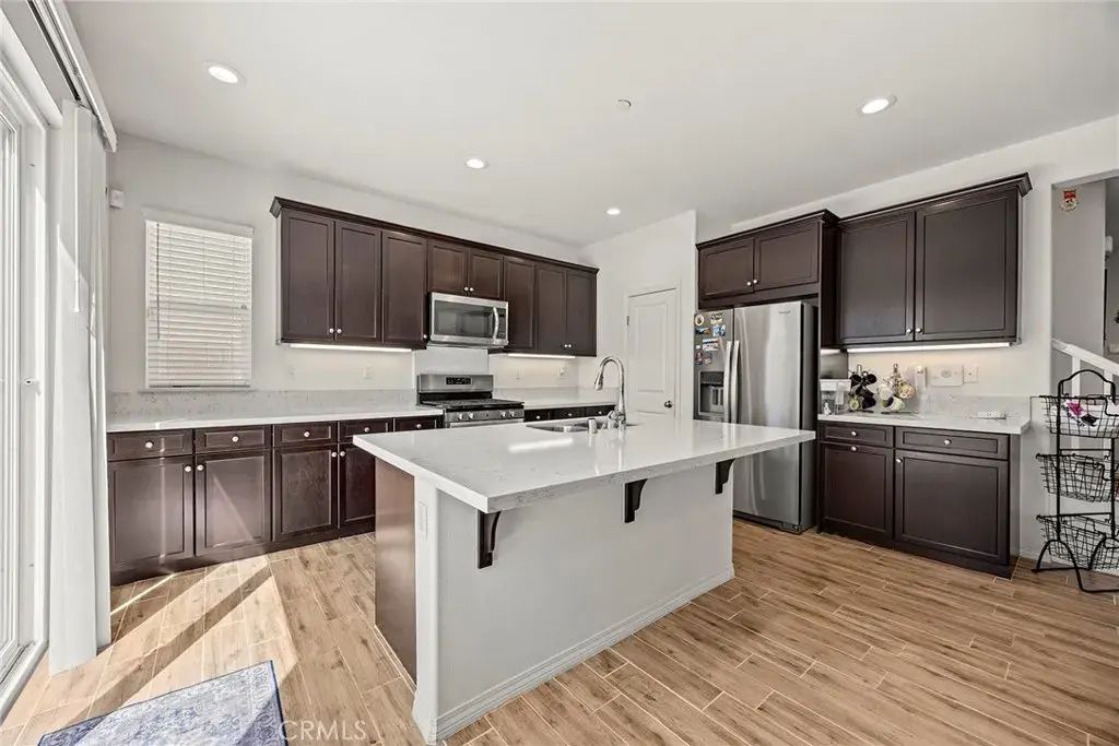 15237 Brookstone, Fontana