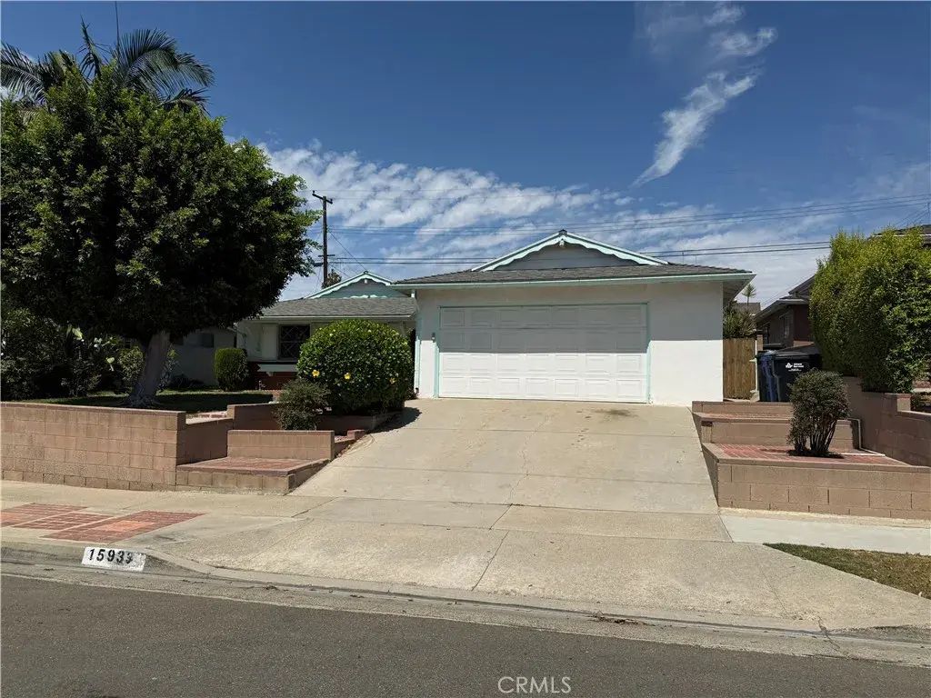 15933 Ocean Avenue, Whittier