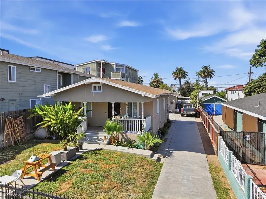 846 W Santa Cruz, Los Angeles