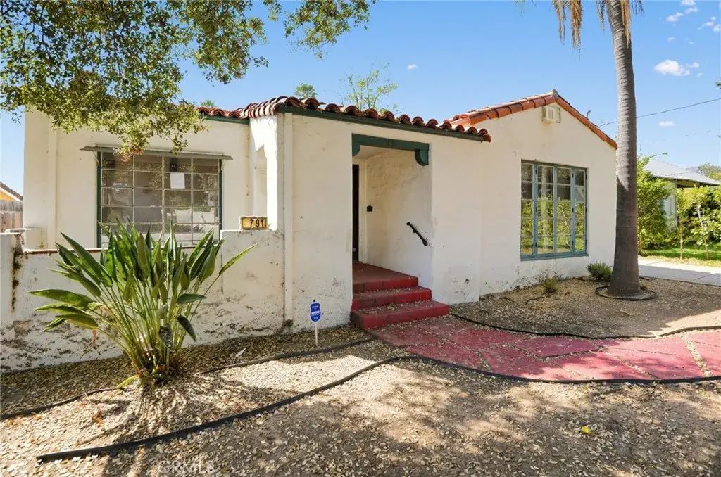 1791 Navarro, Pasadena