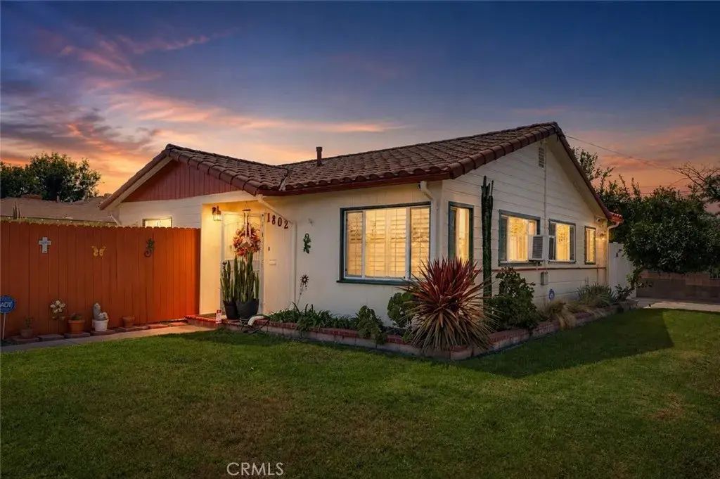 1802 E 53rd, Long Beach