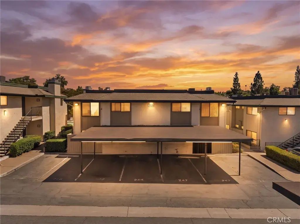 450 W W Vermont 201, Escondido
