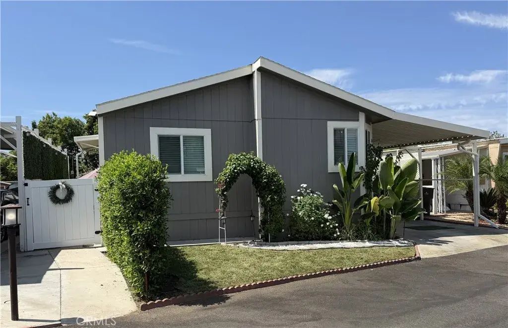 3701 Fillmore 10, Riverside
