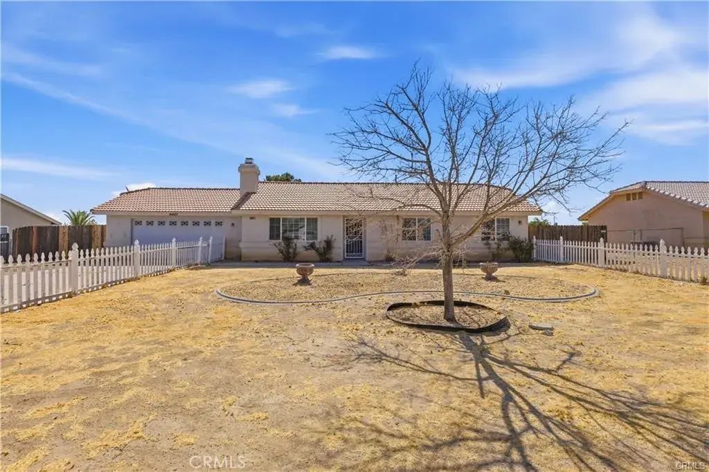 15507 Don Roberto Road, Victorville