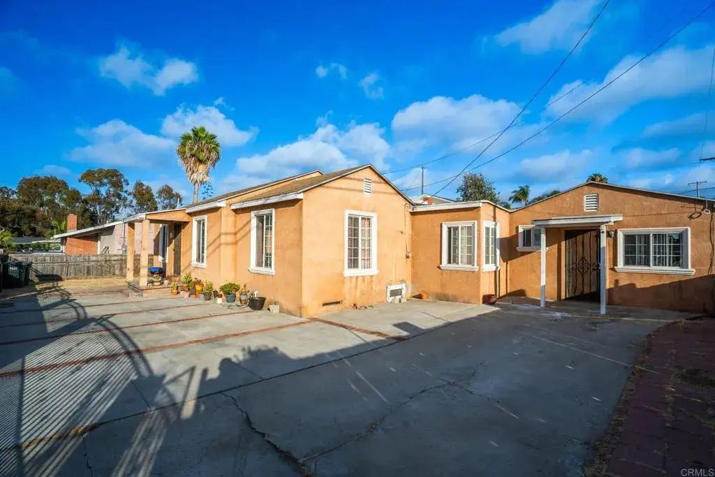 140 Palm Ave, National City