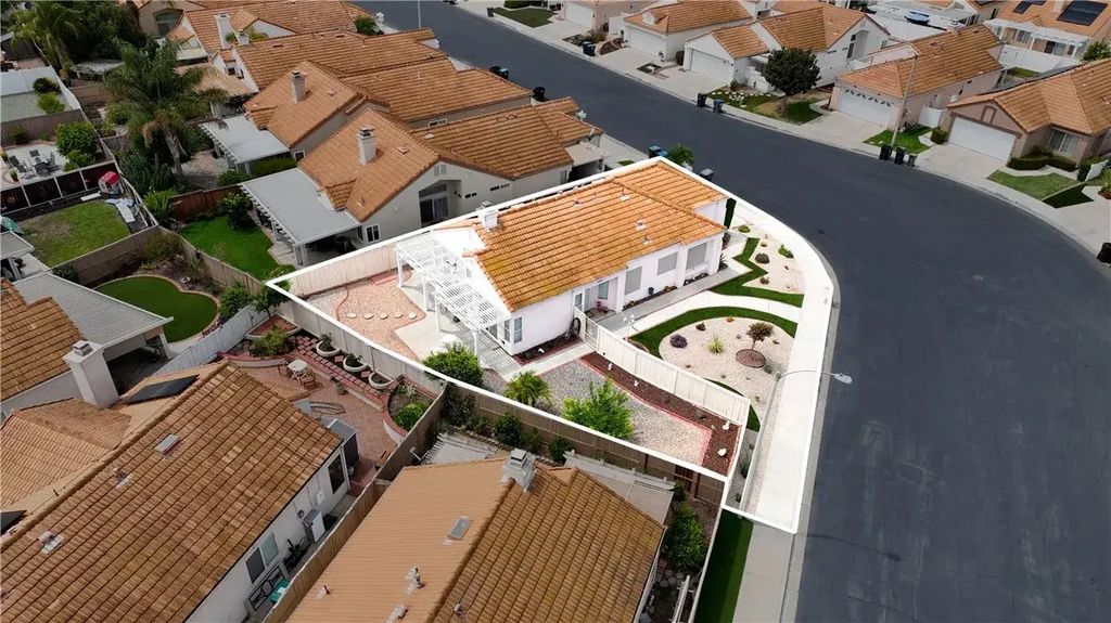 28213 Orangegrove, Menifee