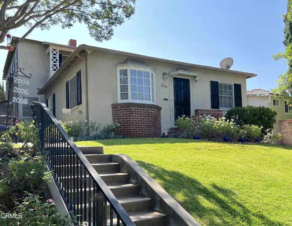 2008 Meridian Avenue, South Pasadena