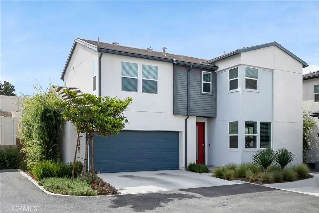 24581 Sonieta Court, Corona