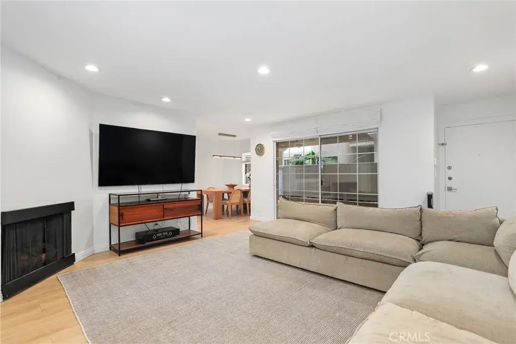 1228 14th Street 103, Santa Monica