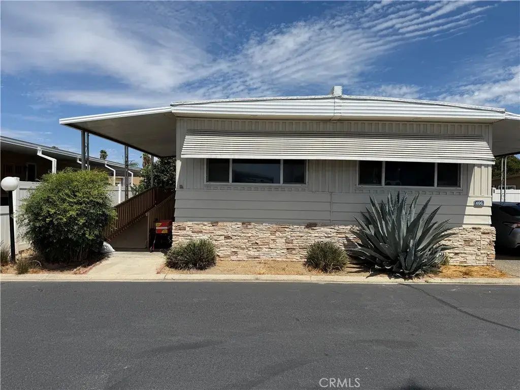 3825 Crestmore 406, Riverside