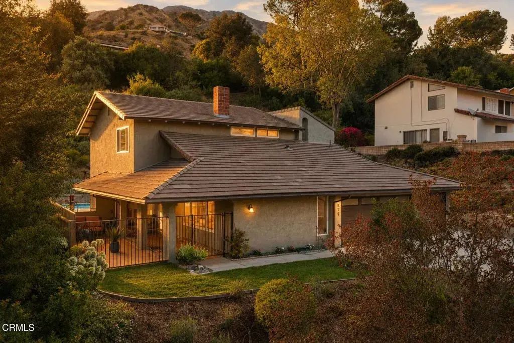 579 Acacia Street, Sierra Madre