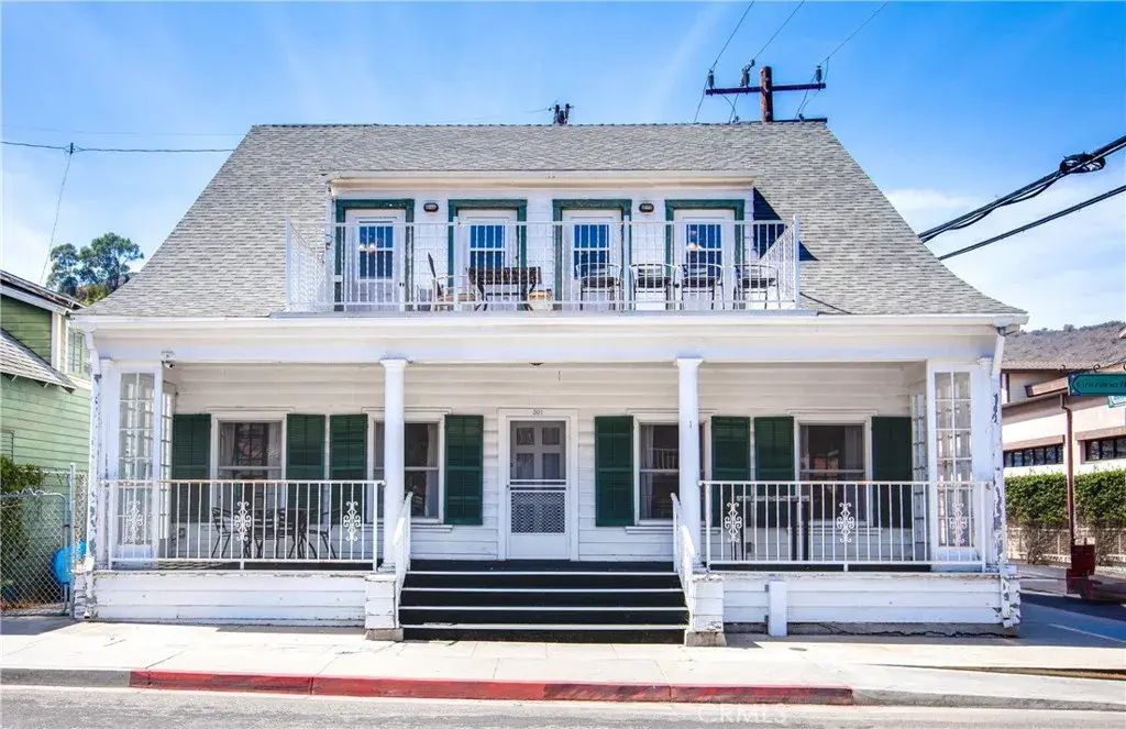 301 Catalina, Avalon