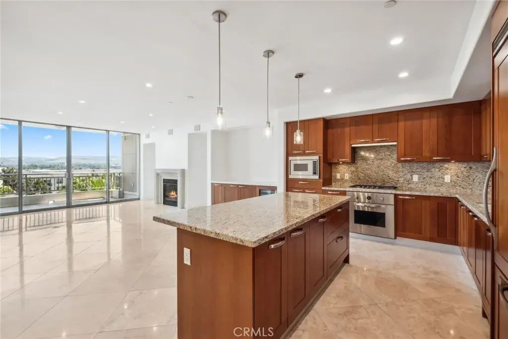 5064 Scholarship, Irvine