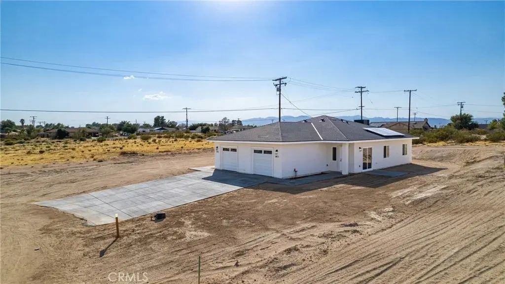 21760 Ives, California City