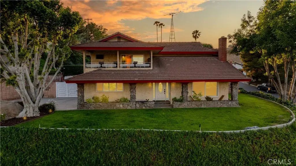 5425 Golden West, Riverside