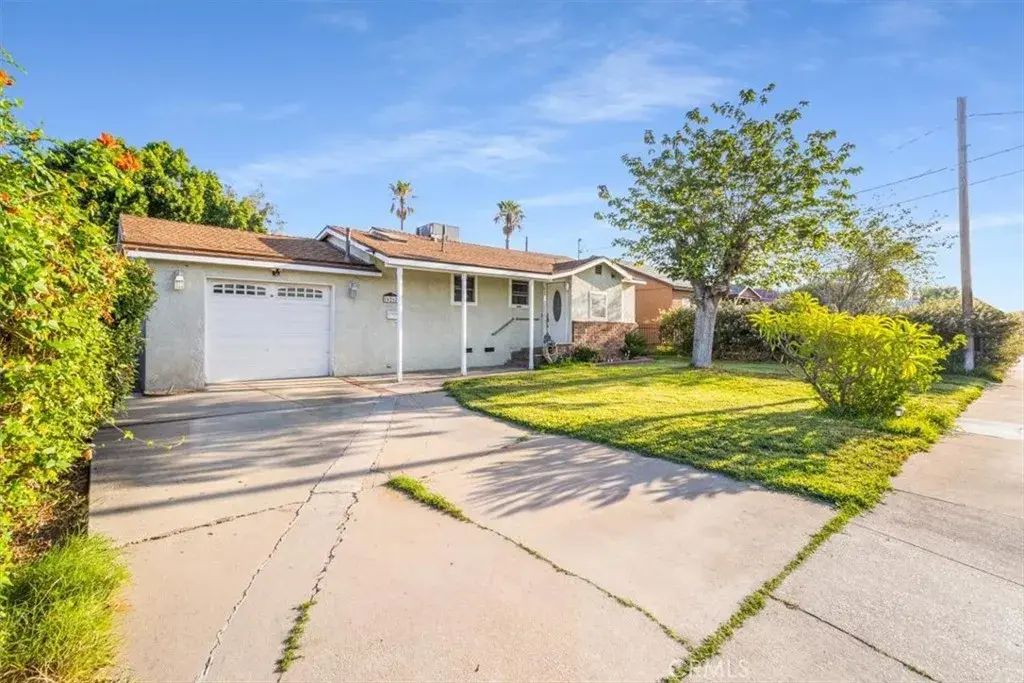 16262 Ivy Avenue, Fontana