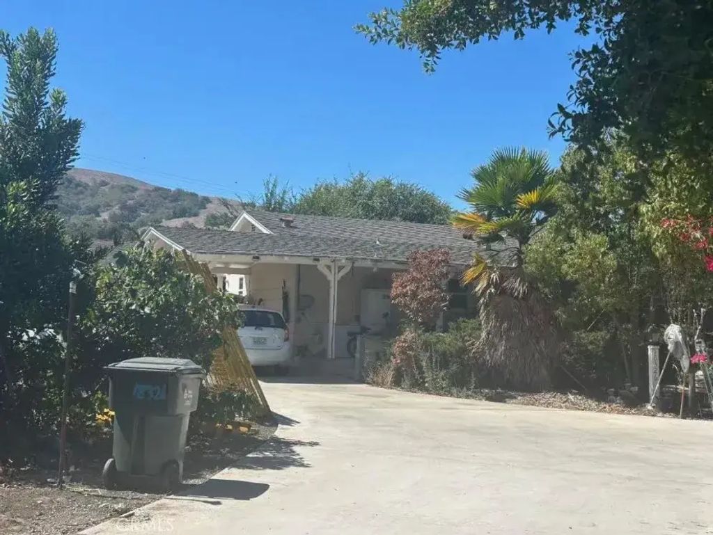 18326 Aguiro, Rowland Heights