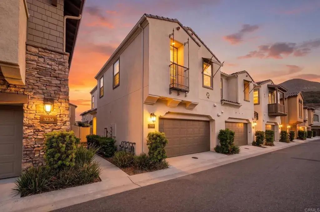 3240 Crecida Way, Carlsbad
