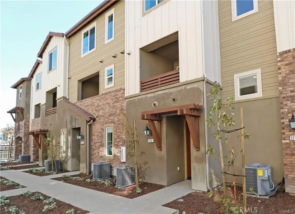 12182 Diamond Dust, Rancho Cucamonga
