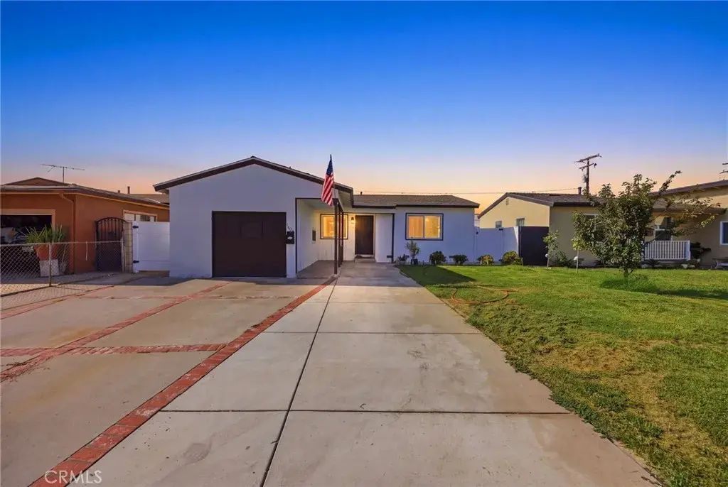1926 W 18th Street, Santa Ana