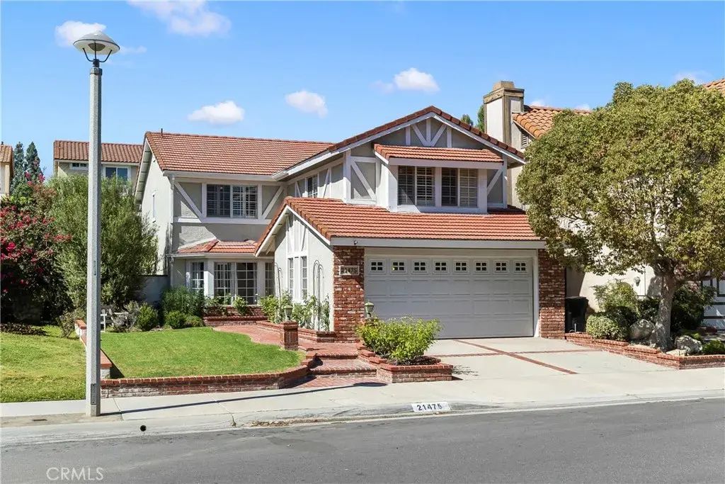 21475 Via Pepita, Yorba Linda