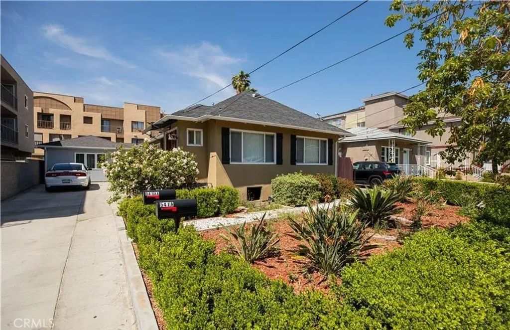 541 E Palmer Avenue, Glendale