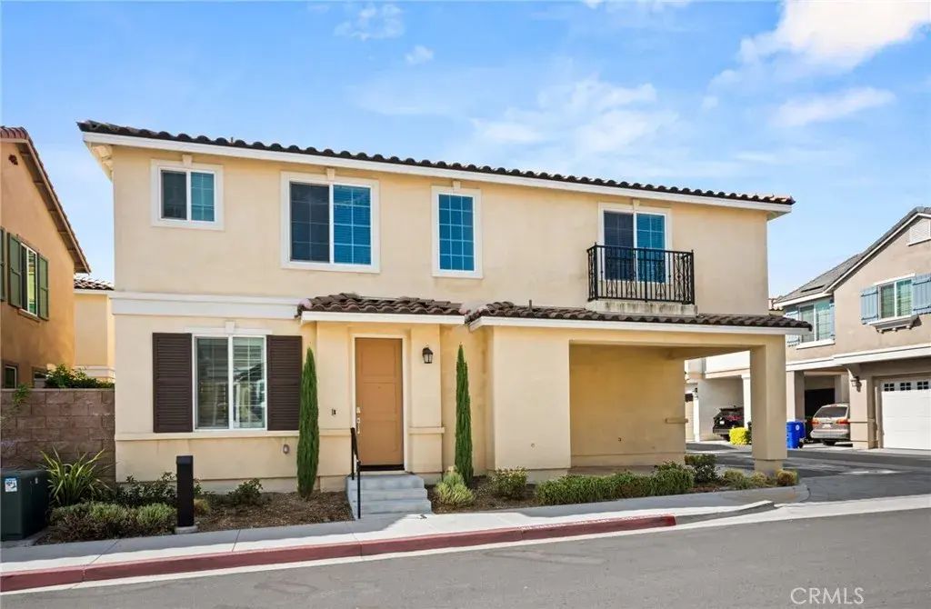 15147 Ridge 6, Fontana
