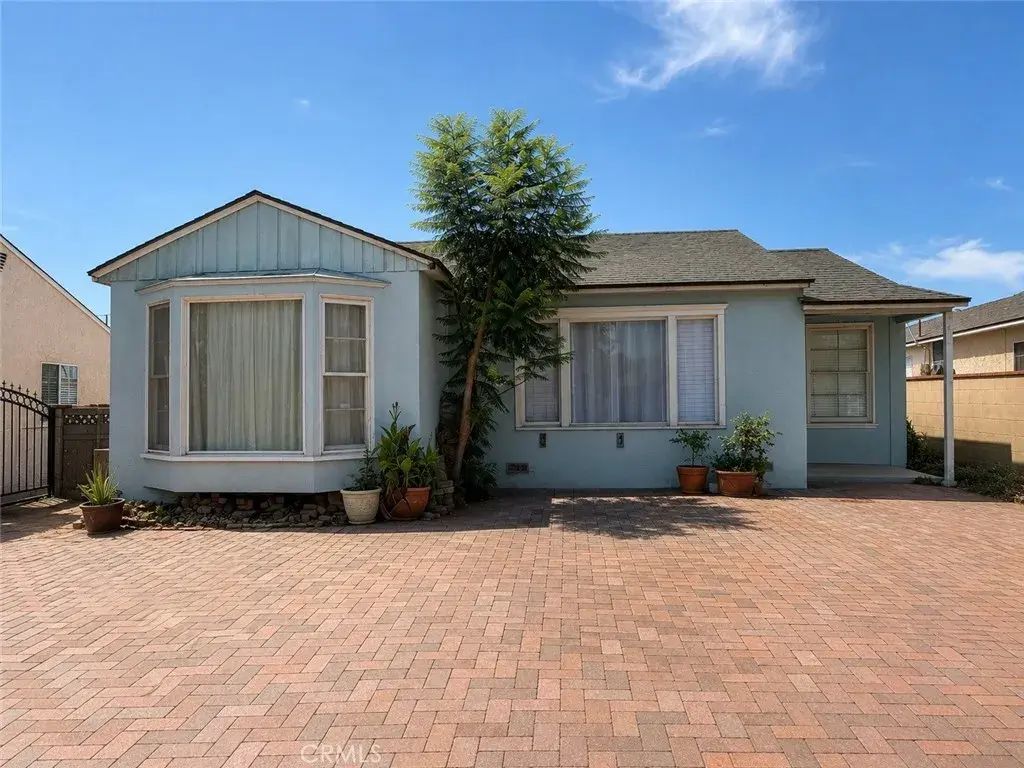 8811 Sparton, Arleta