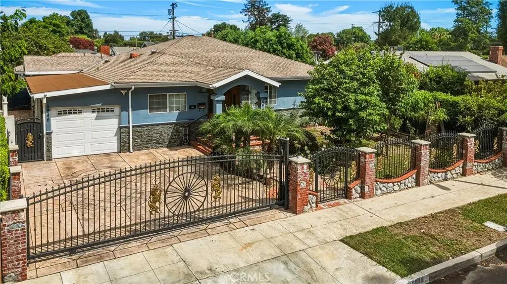6846 Jellico Avenue, Los Angeles