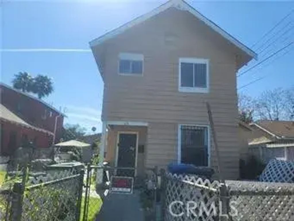 632 E 45th, Los Angeles