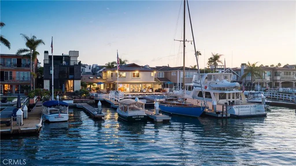 1114 E Balboa Boulevard, Newport Beach