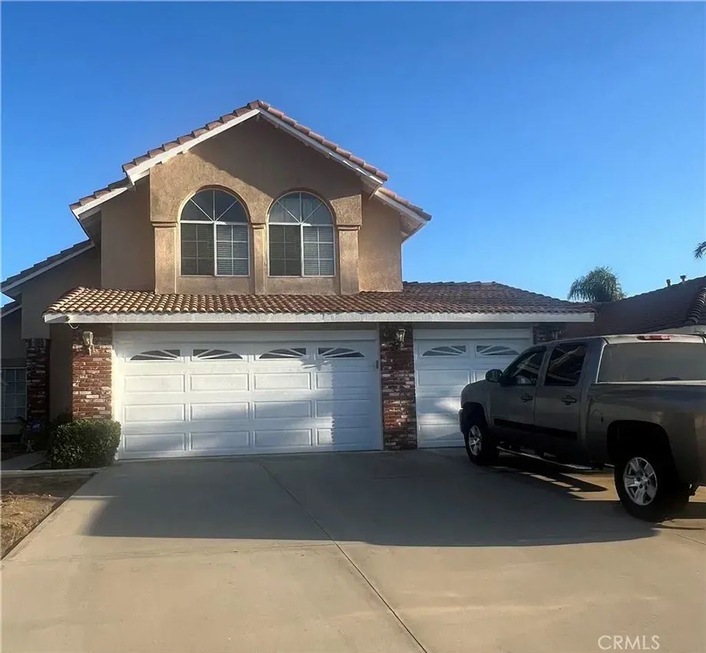 20311 Edmund Road, Riverside