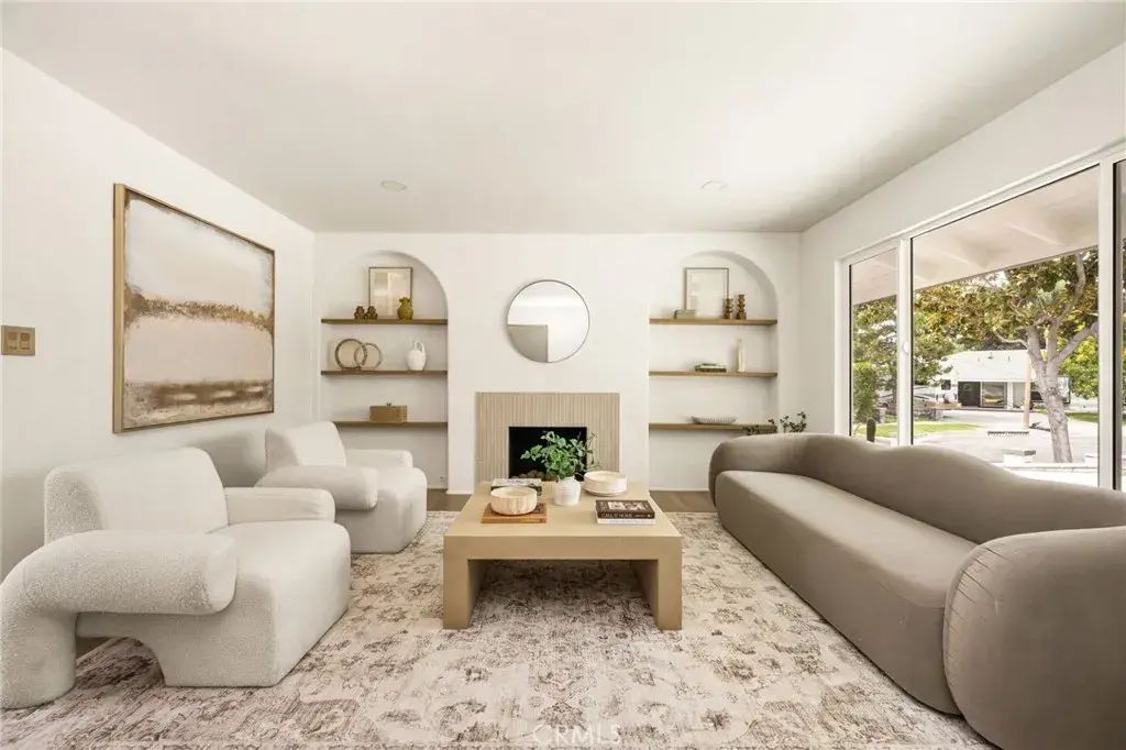 18712 Piper, Yorba Linda