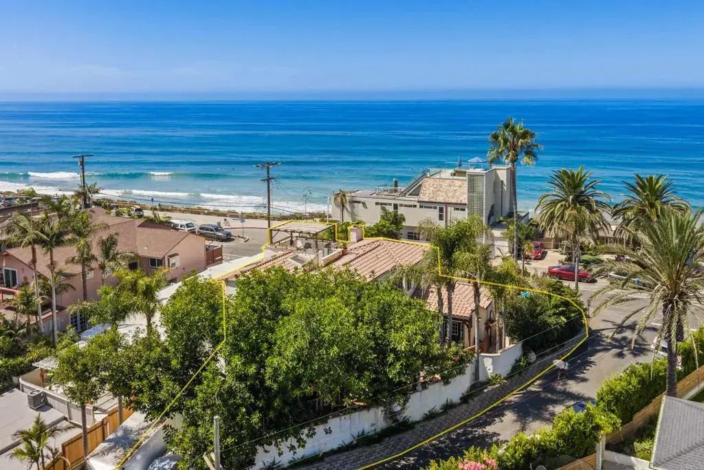 951 Neptune Avenue, Encinitas