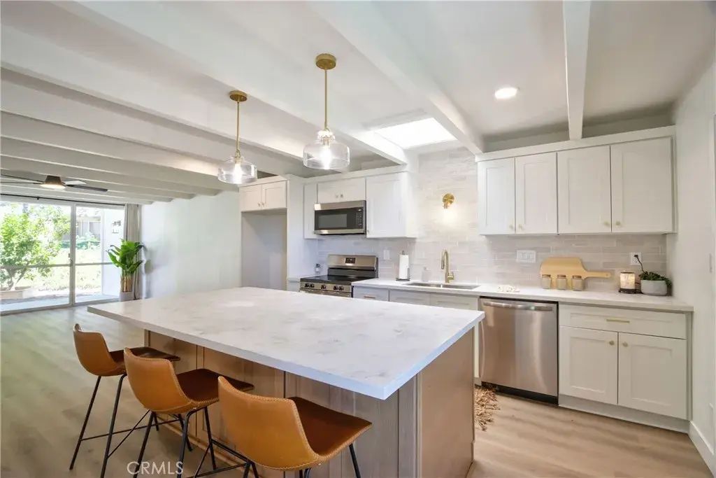 604 Gibbel, Hemet