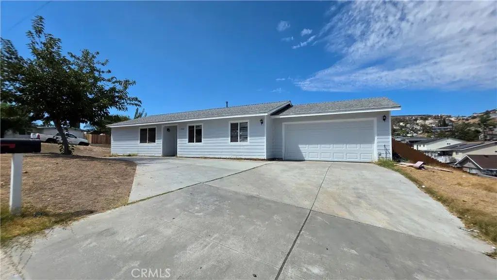 9540 Saint George, Spring Valley