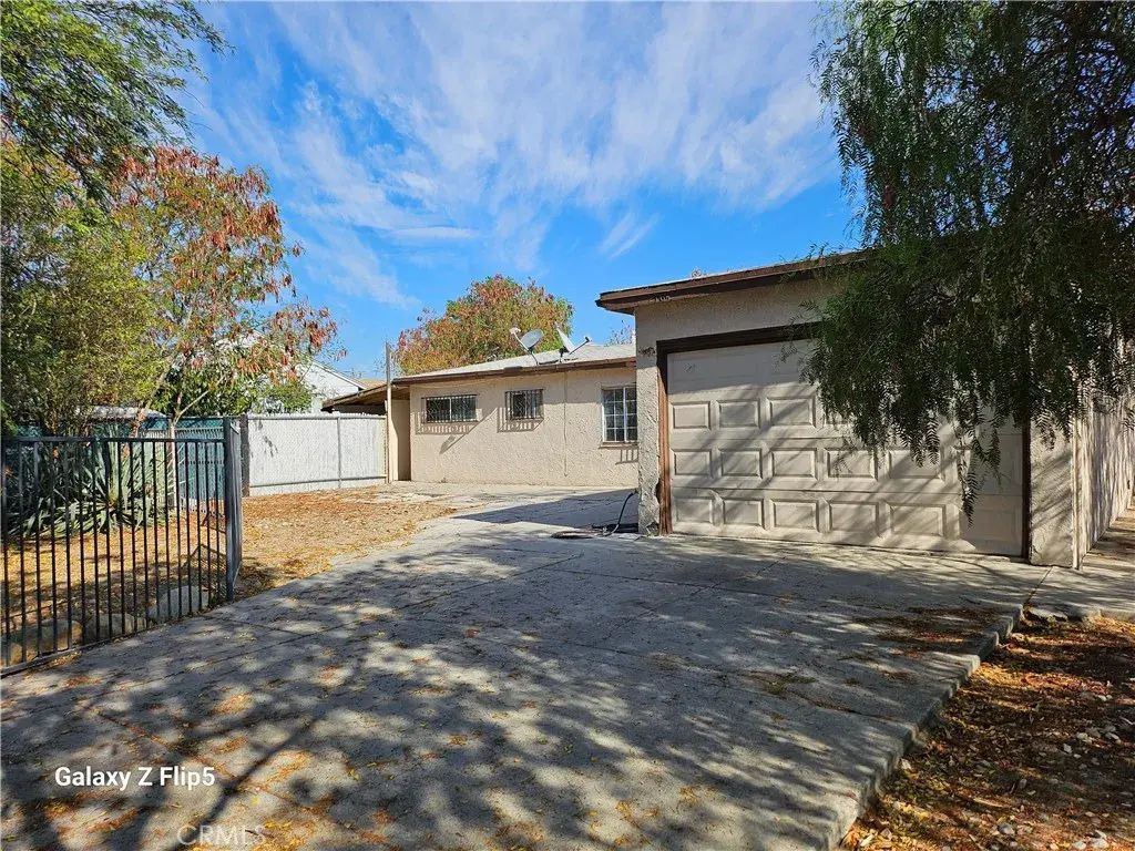 2184 Roosevelt Avenue, San Bernardino