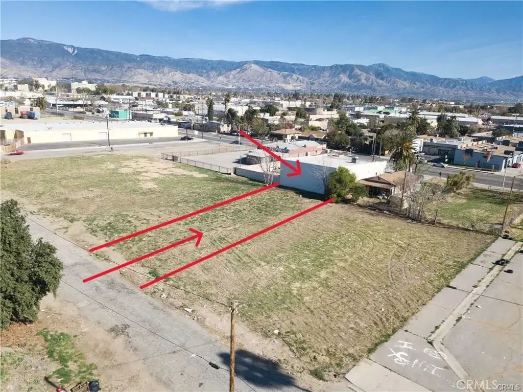 S Mayfield, San Bernardino