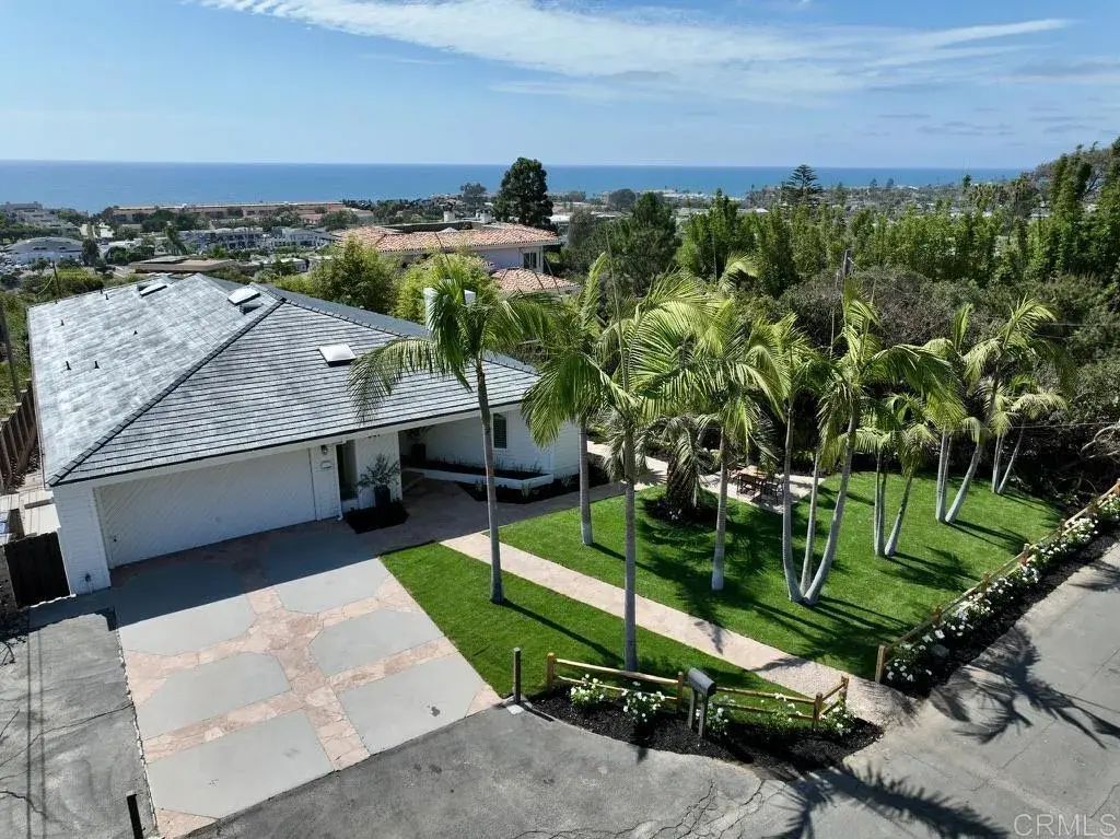 541 S Granados Avenue, Solana Beach
