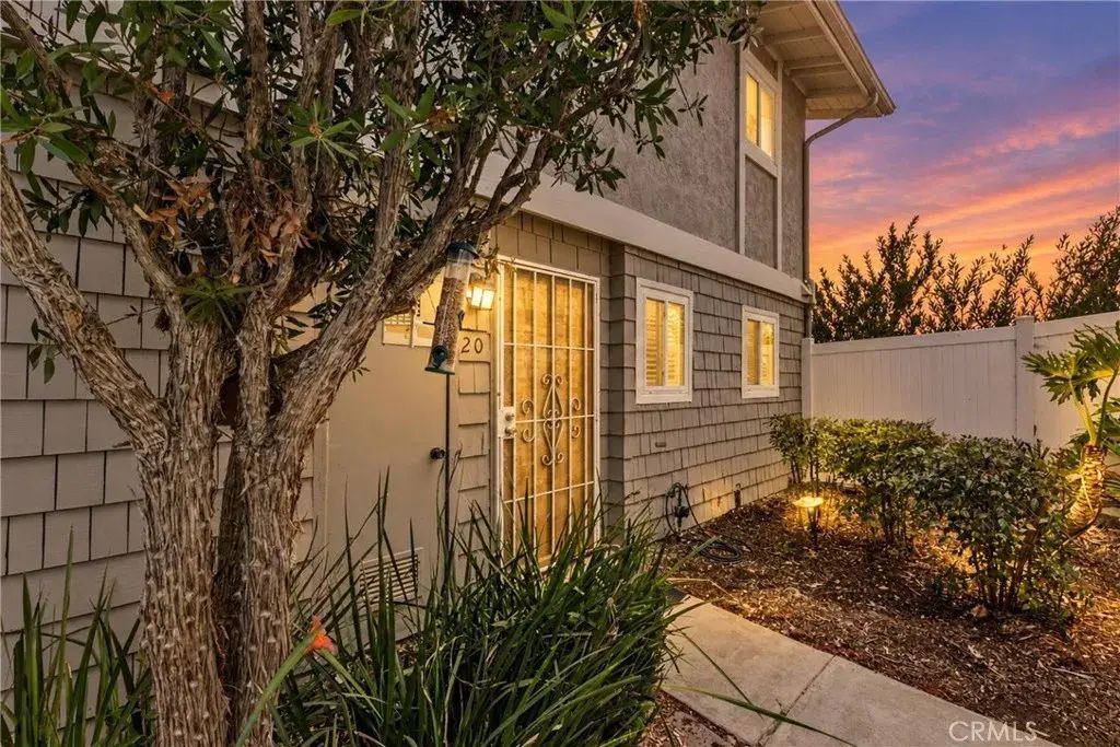 2112 E Vista 20, Vista