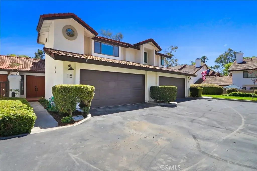 18 Clover Hill Lane 115, Laguna Hills