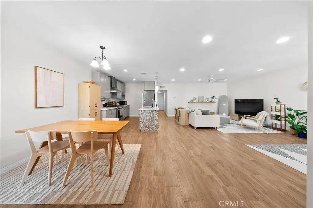 1200 W Huntington Drive 19, Arcadia