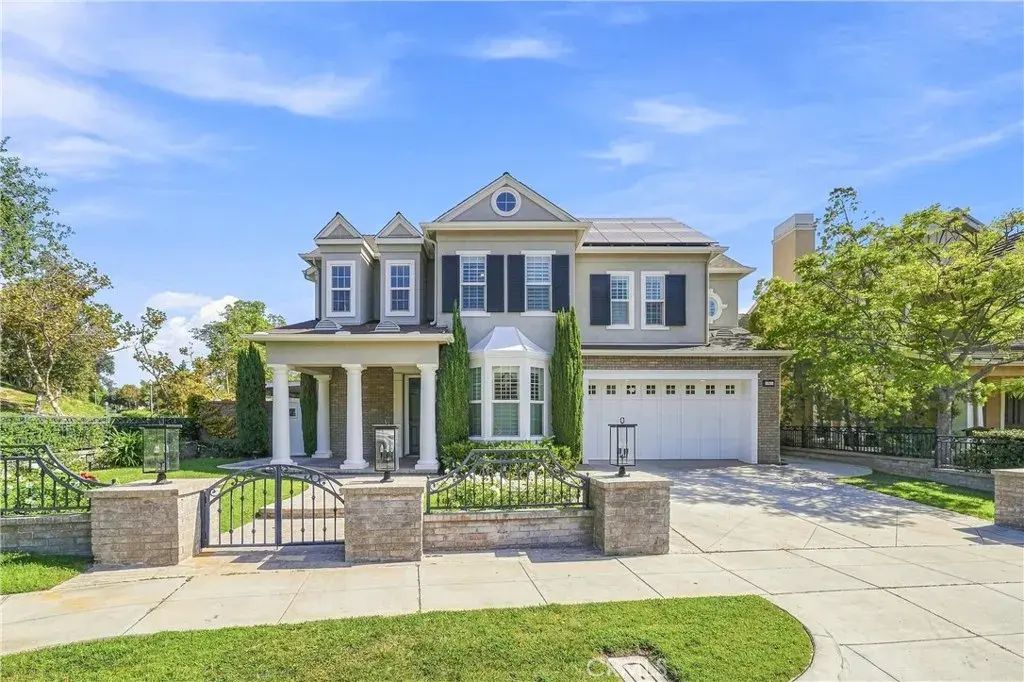 1 Illuminata, Ladera Ranch