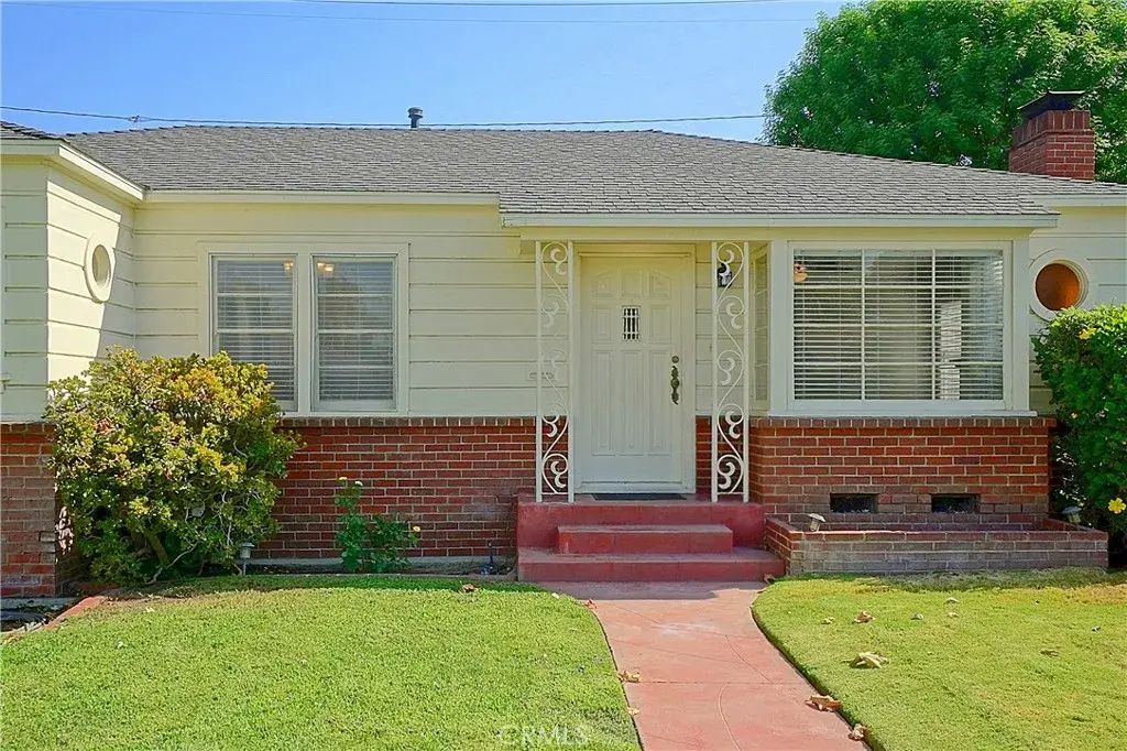 4285 Oakwood Place, Riverside