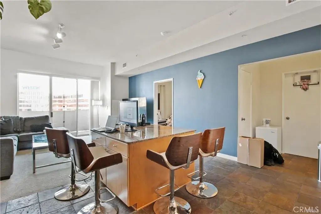 388 E Ocean Boulevard 1412, Long Beach