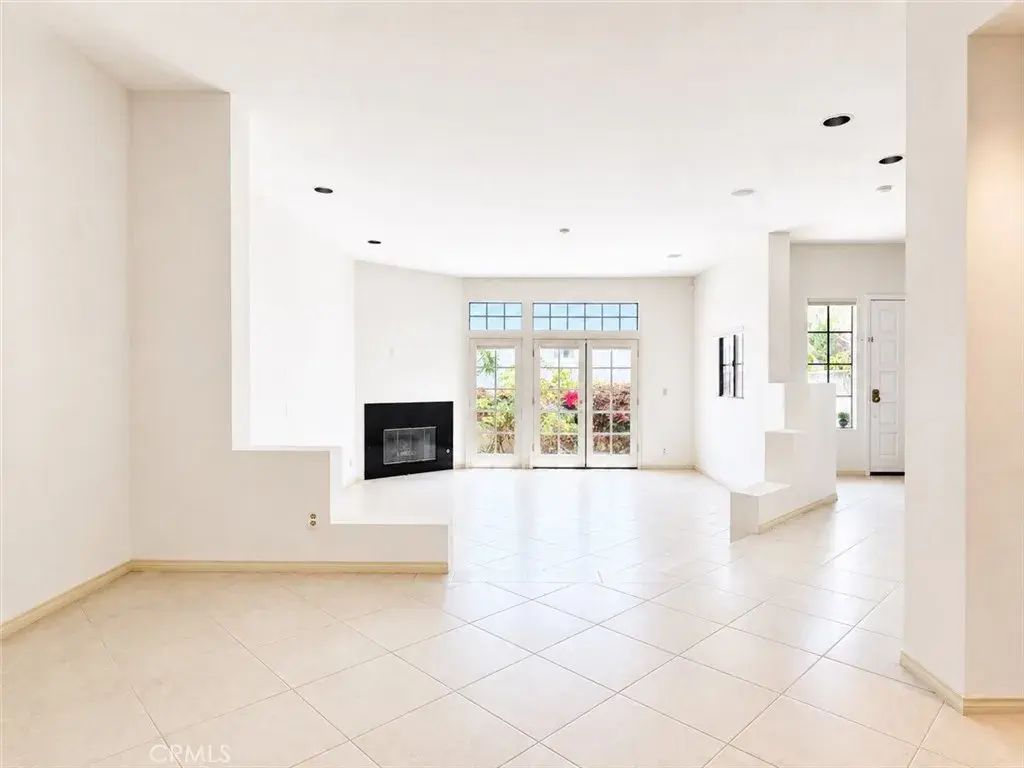 210 S Prospect Avenue 4, Redondo Beach